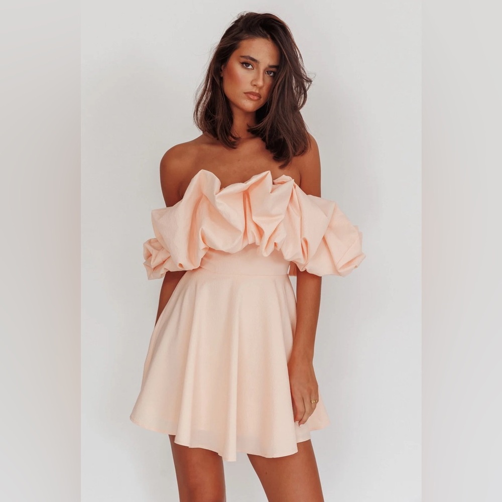 Selfie Leslie Kaylinn Off-Shoulder A-Line Blush Mini Dress